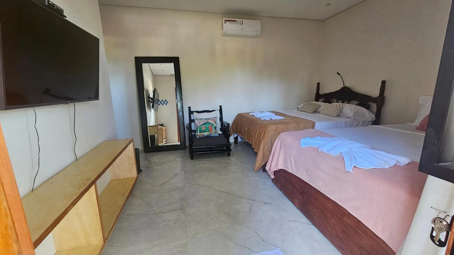 بورتو سيغورو Casa Dimmig Bed & Breakfast Arraial D Ajuda